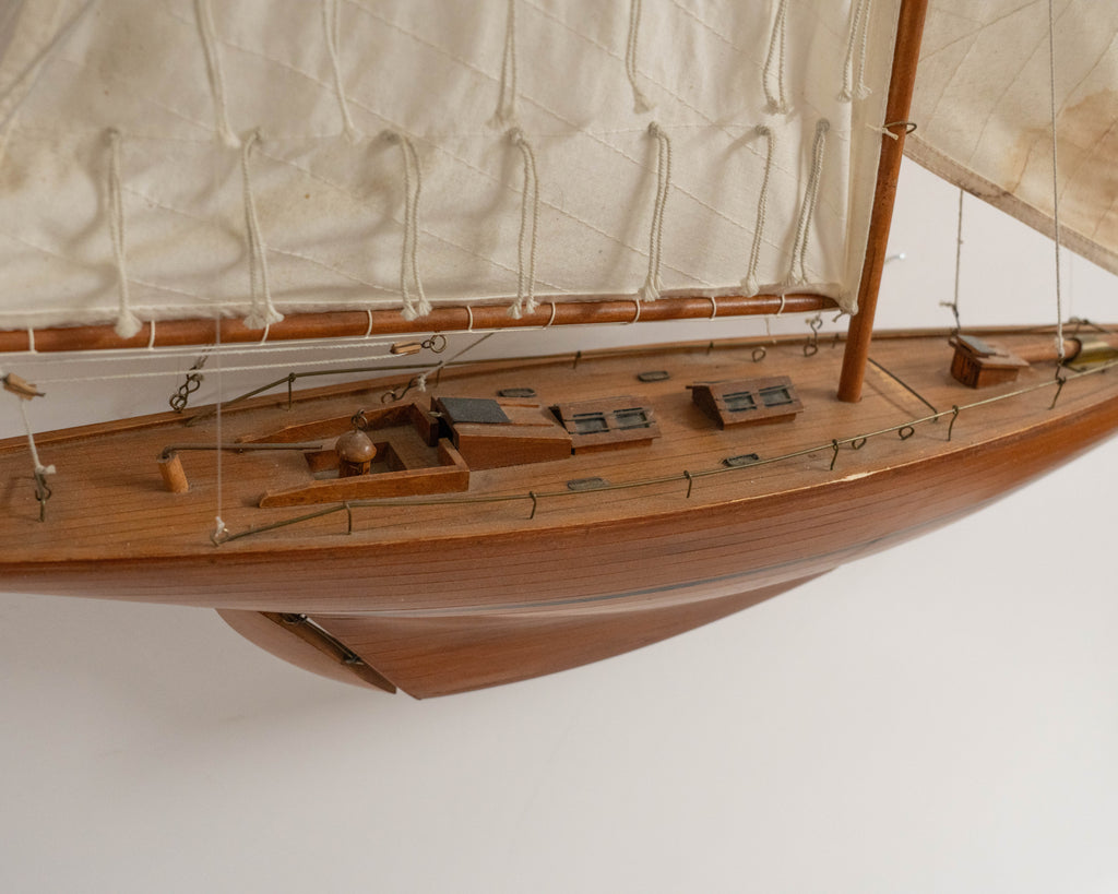 Voilier de Bassin VSTG02 Le Saint Germain II Voilier de Bassin VSTG02 Le Saint Germain II