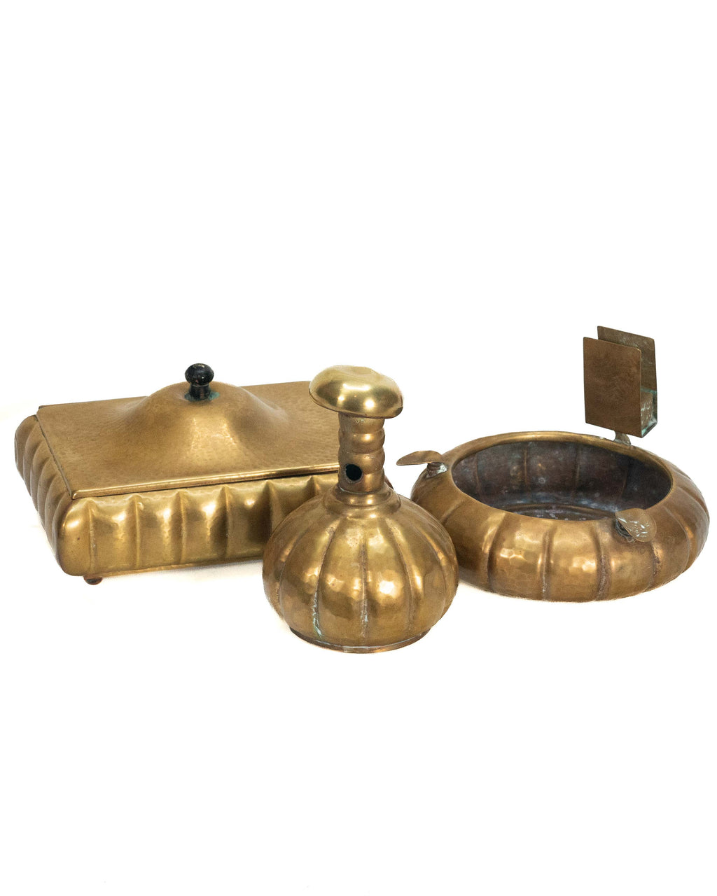 Art Nouveau hammered brass side table — Kallmeyer & Harjes, circa 1900