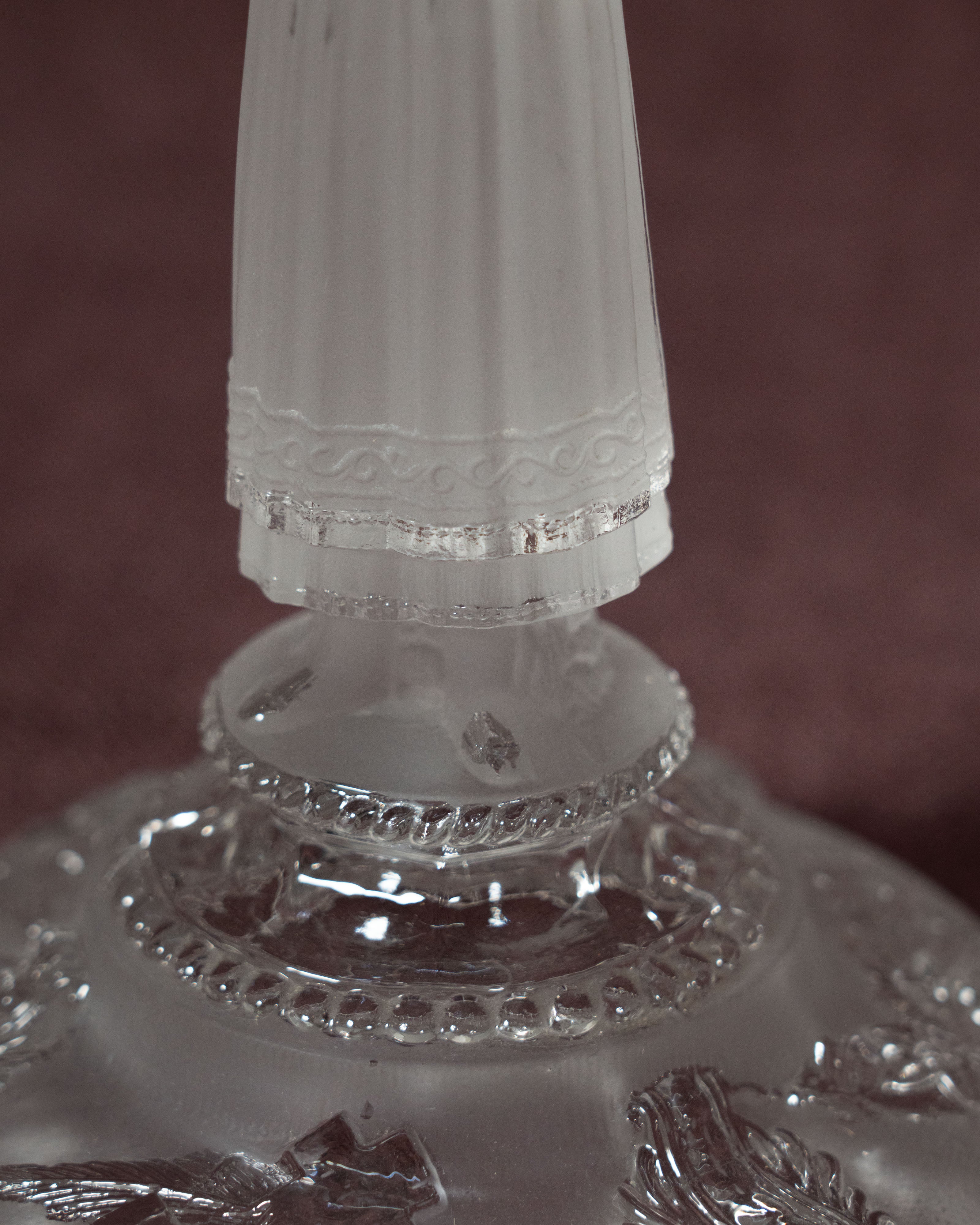 Chandelier en verre  givré