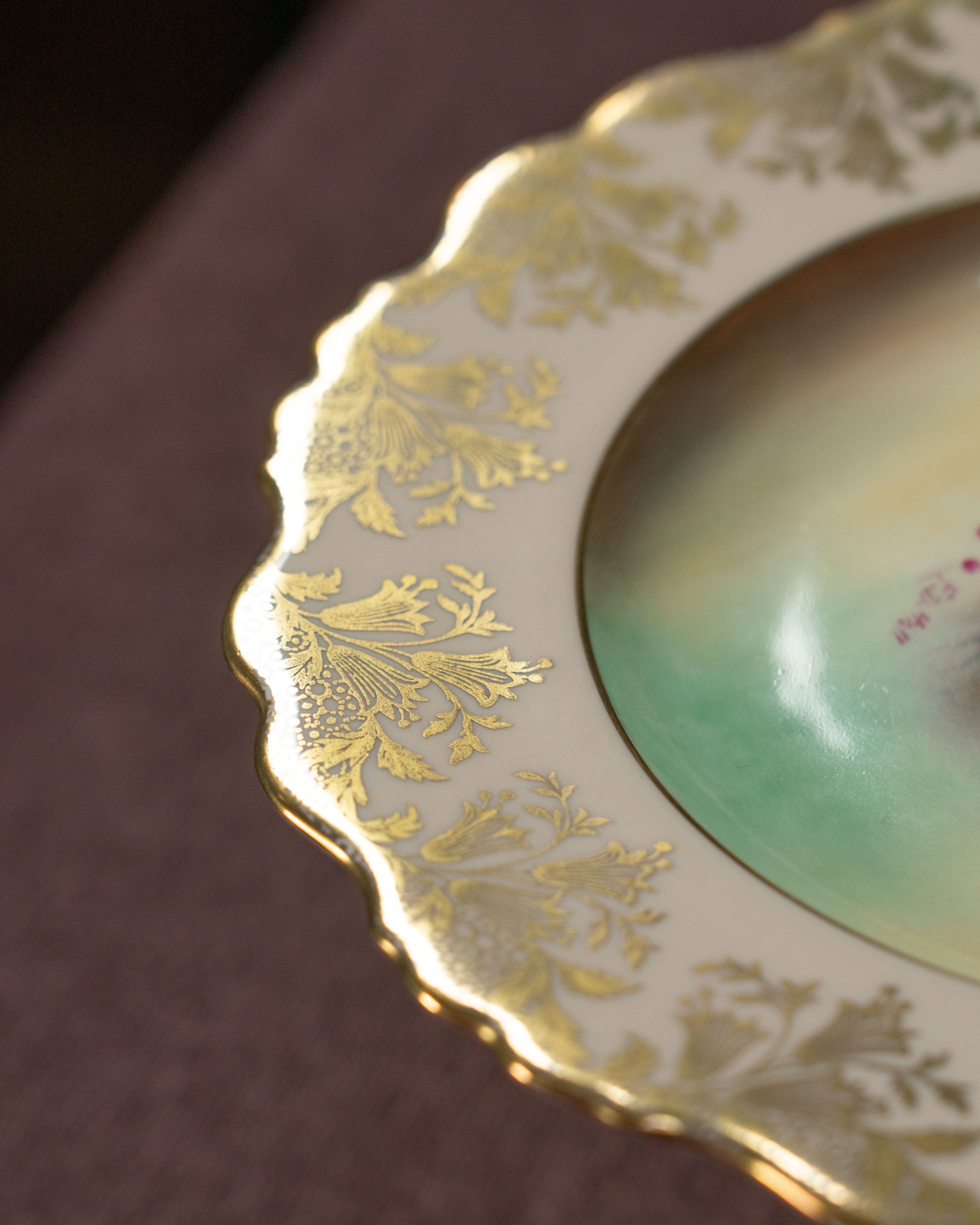 Plat sur pied Paragon Fine Bone China — Frederick D. Hall, Double Warrant, 1939–1949