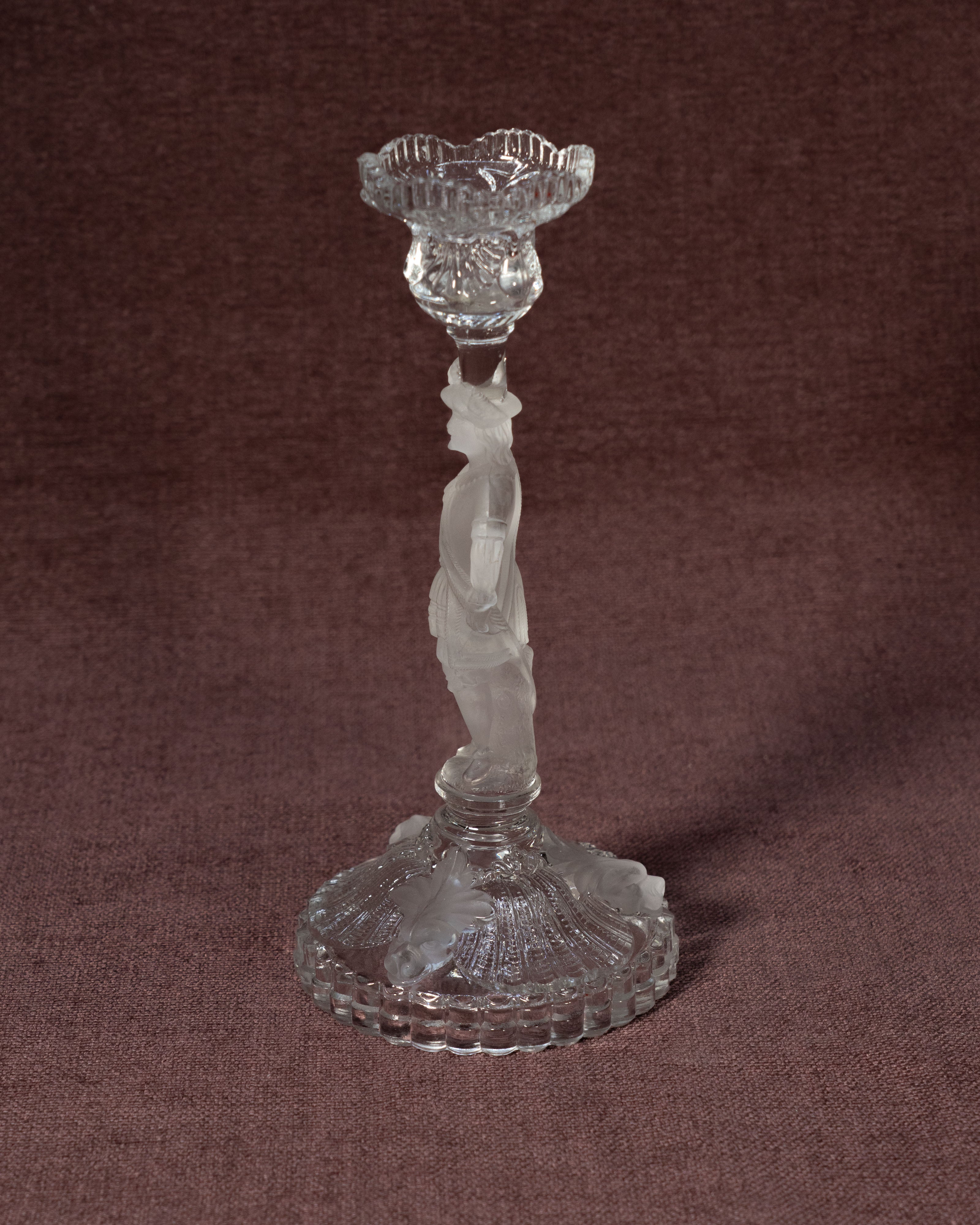 Frosted glass Musketeer candlestick - Cristallerie de Portieux