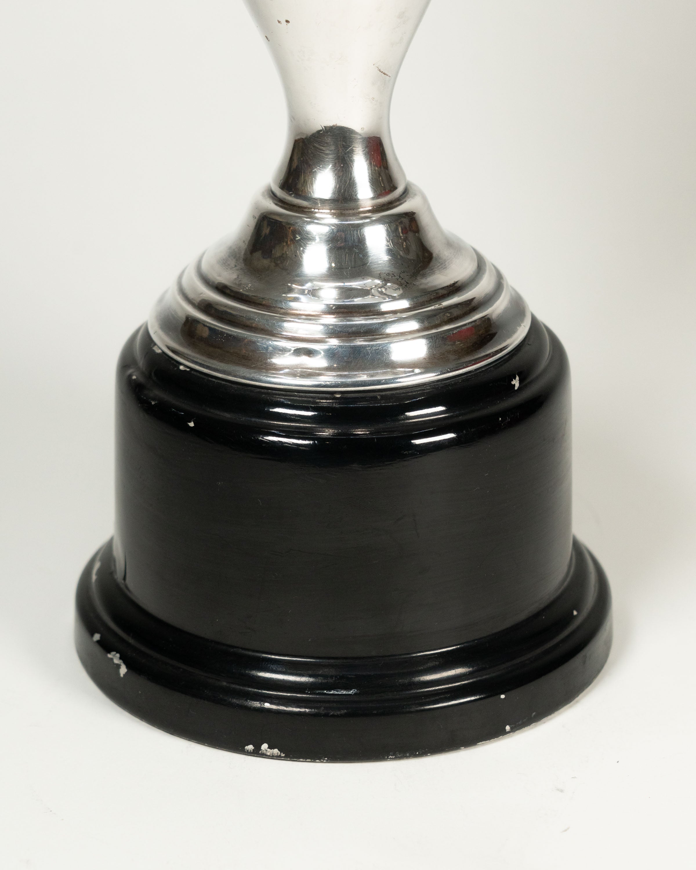 Trophée ancien en placage d’argent – Offert par Gérard Bolduc, pee-Wee Québec