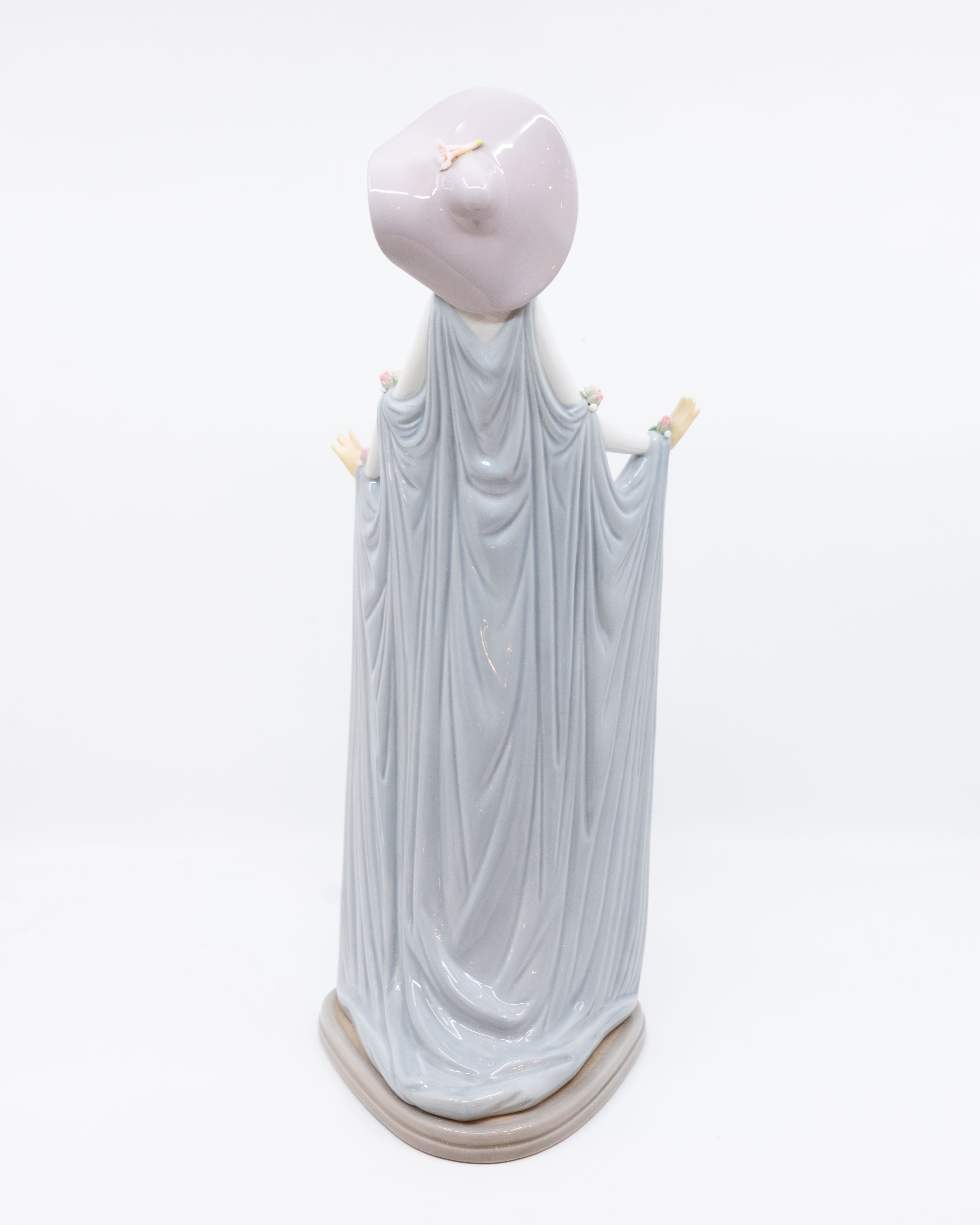Figurine Lladró « Afternoon Tea » – José Puche