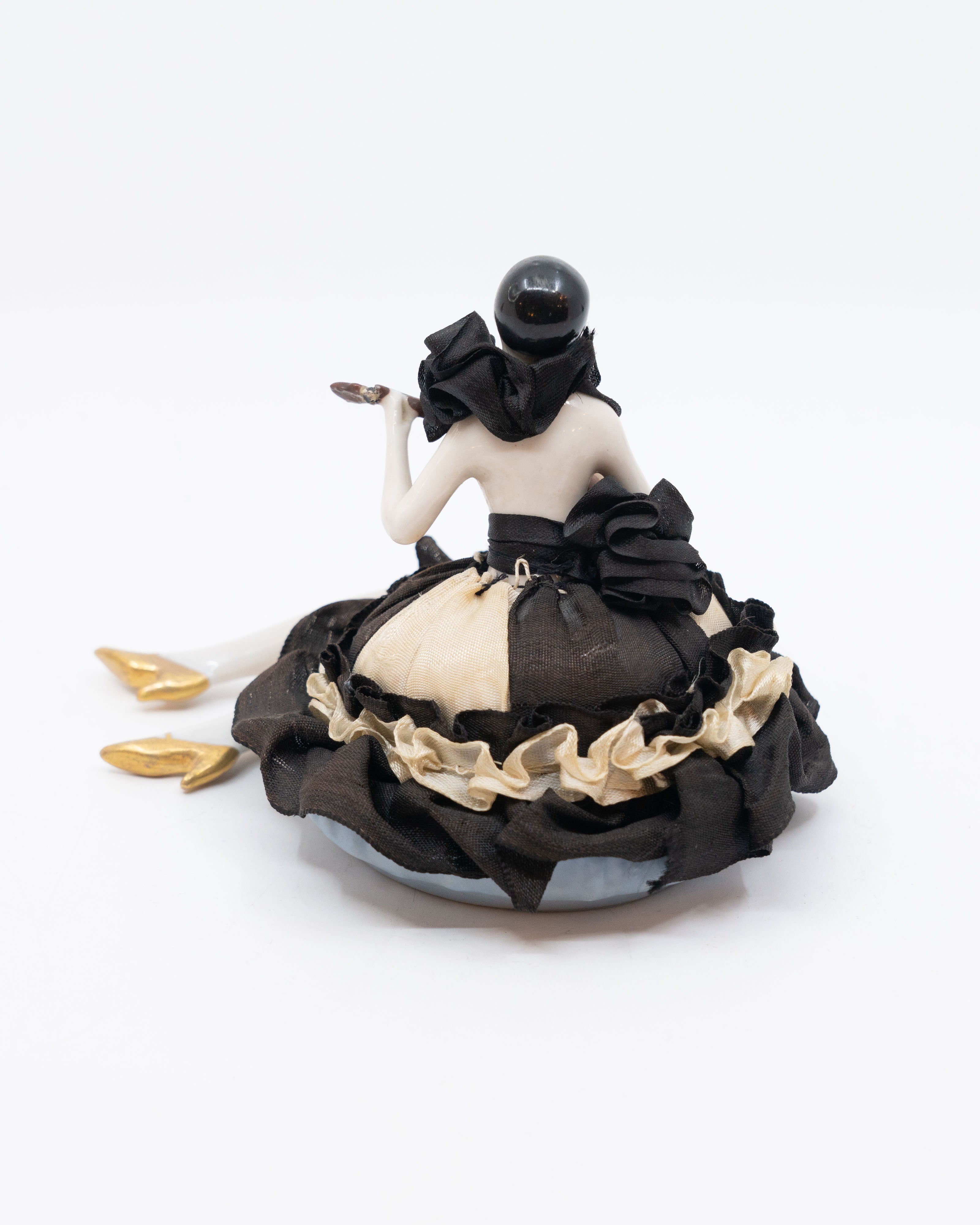 Poudrière Art Déco allemande en porcelaine peinte – C. 1910