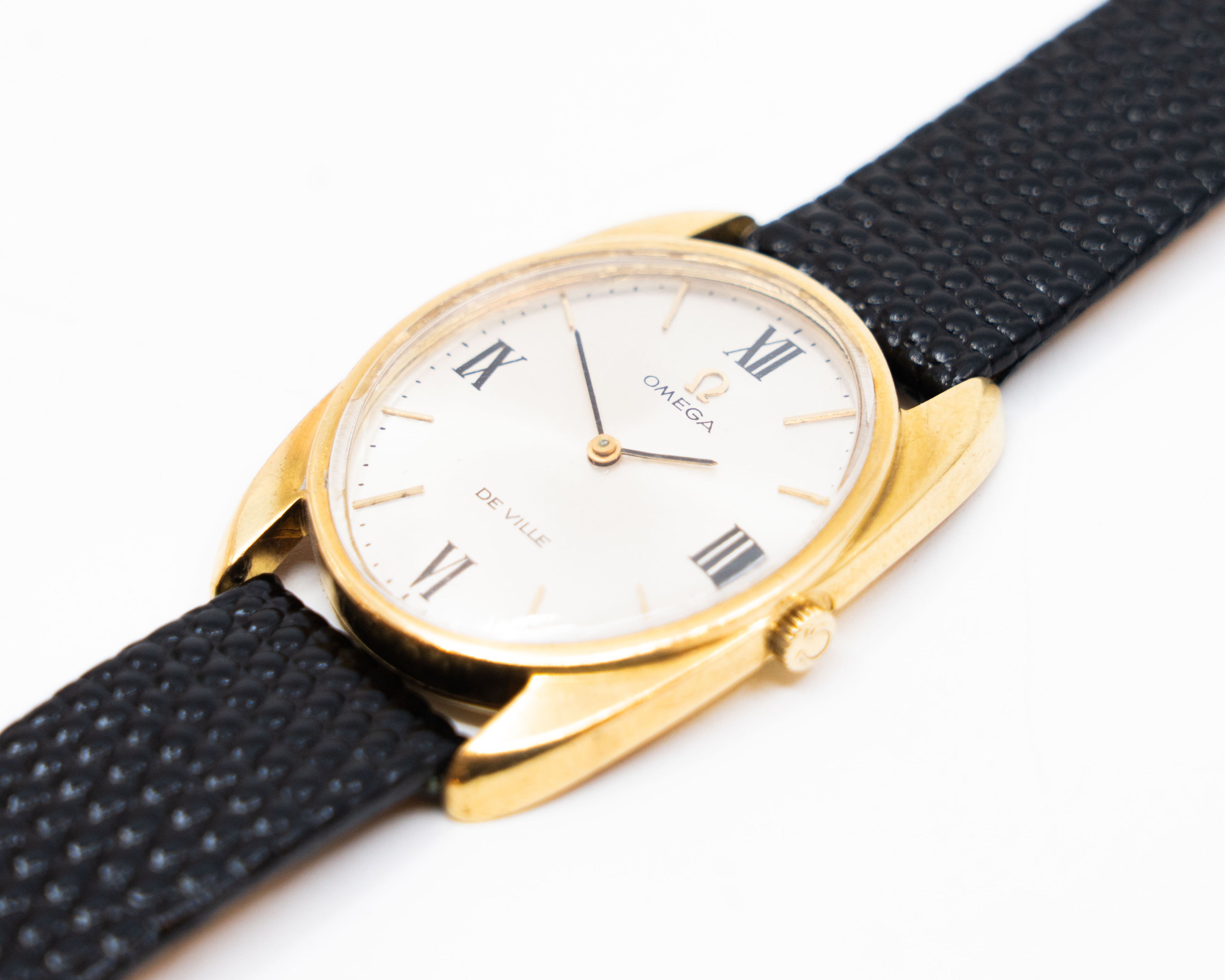 Omega DeVille Ellipse watch, 18k gold – 1966
