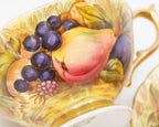 Tasse à thé de collection Aynsley décor Orchard