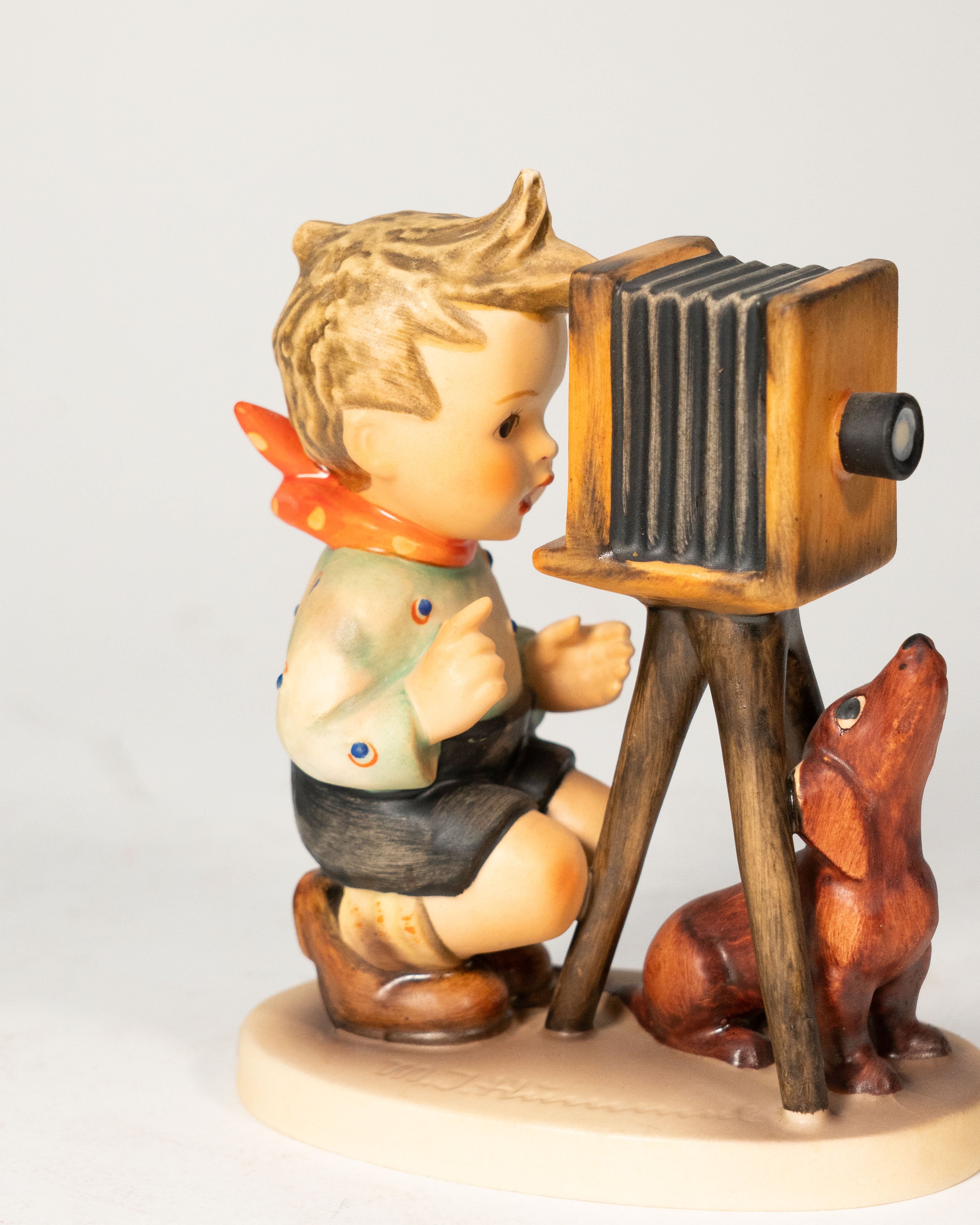 Hummel Photographer Figurine