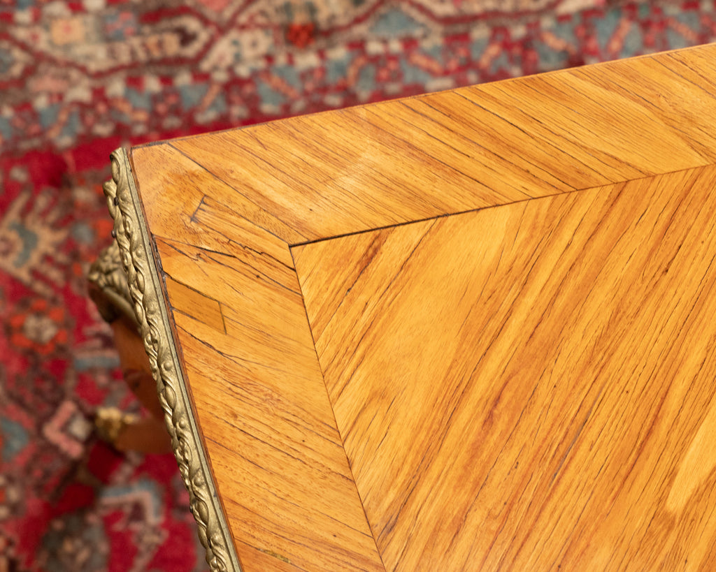 Table à cartes en citronnier de style Louis XV - France vers 1900