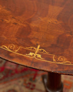 Table tilt-top victorienne en noyer - circa 1880