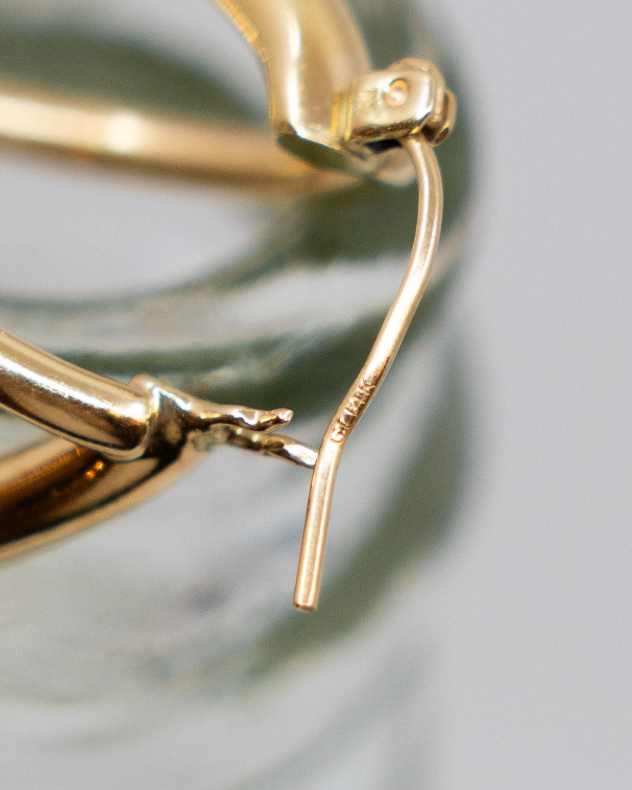 Boucles d'oreille entrelacées - or jaune 14k