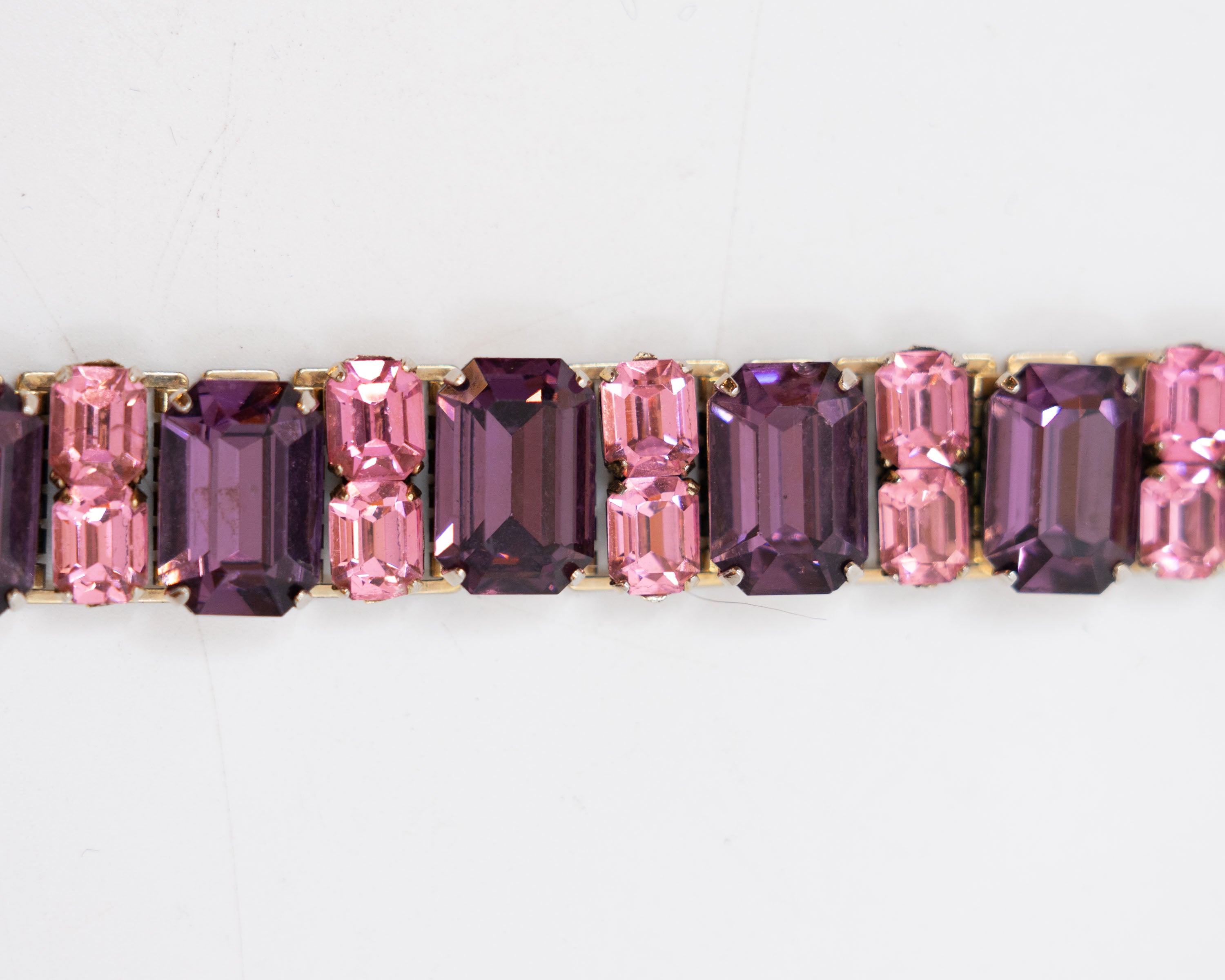 Bracelet vintage rose et violet - Coro vers 1950