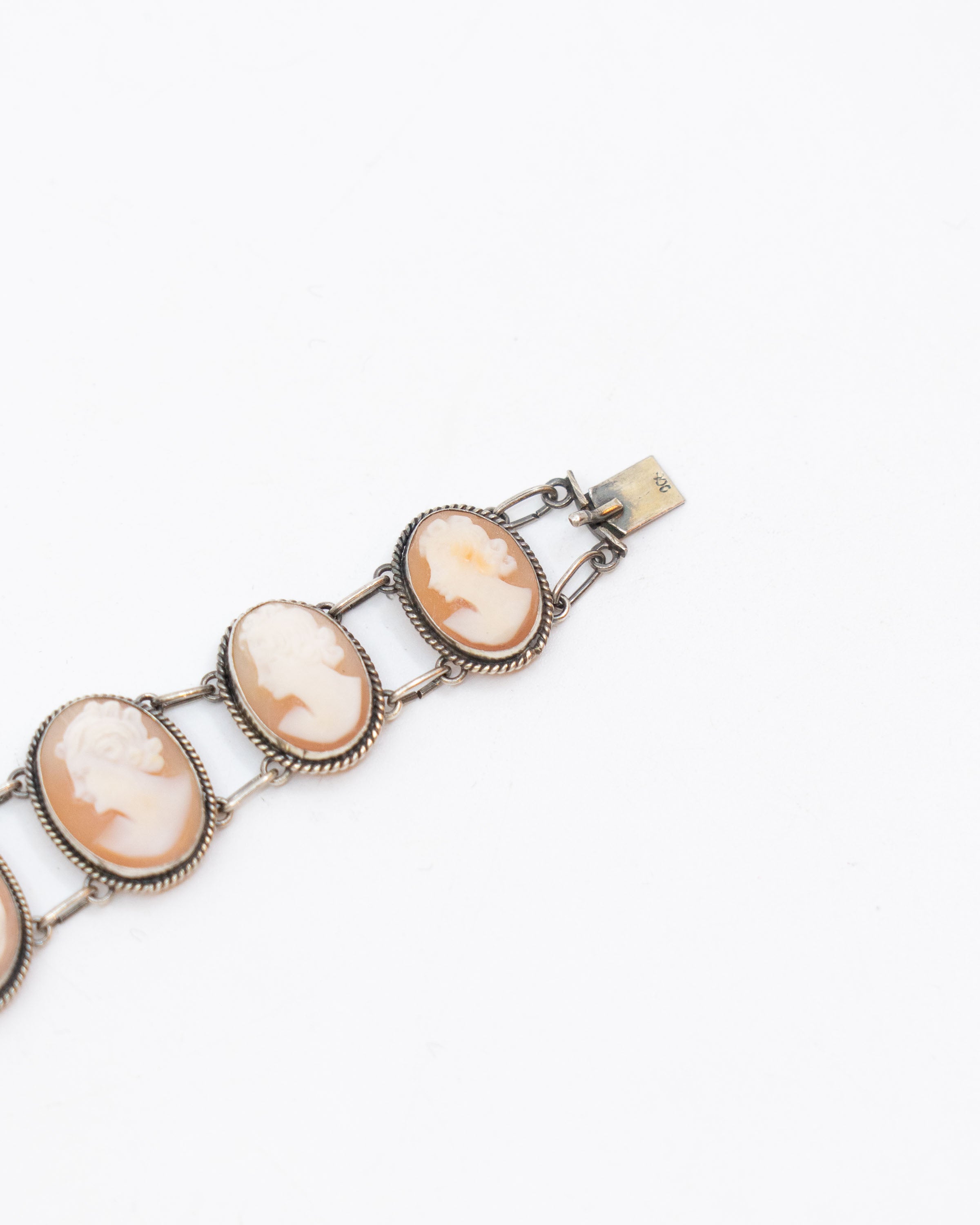 Bracelet à camées sur argent - Italie vers 1950