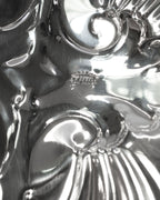 Plat de présentation en forme de coquillage