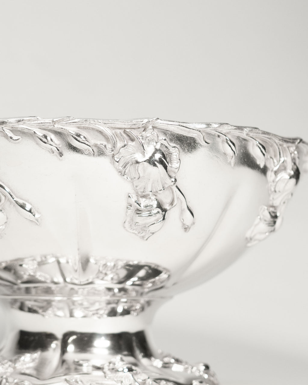 Bol de présentation floral – Forbes Silver Co.