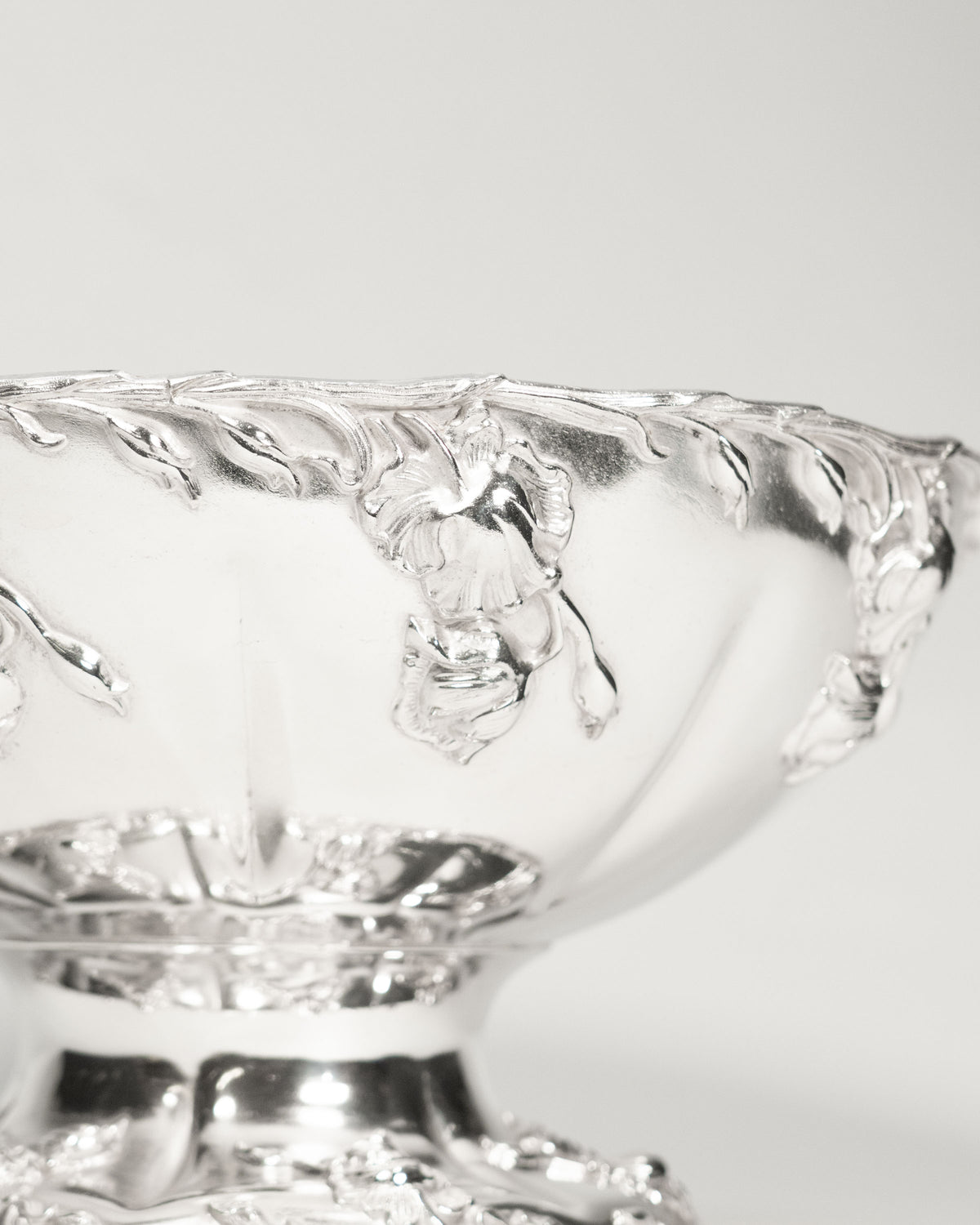 Bol de présentation floral – Forbes Silver Co.