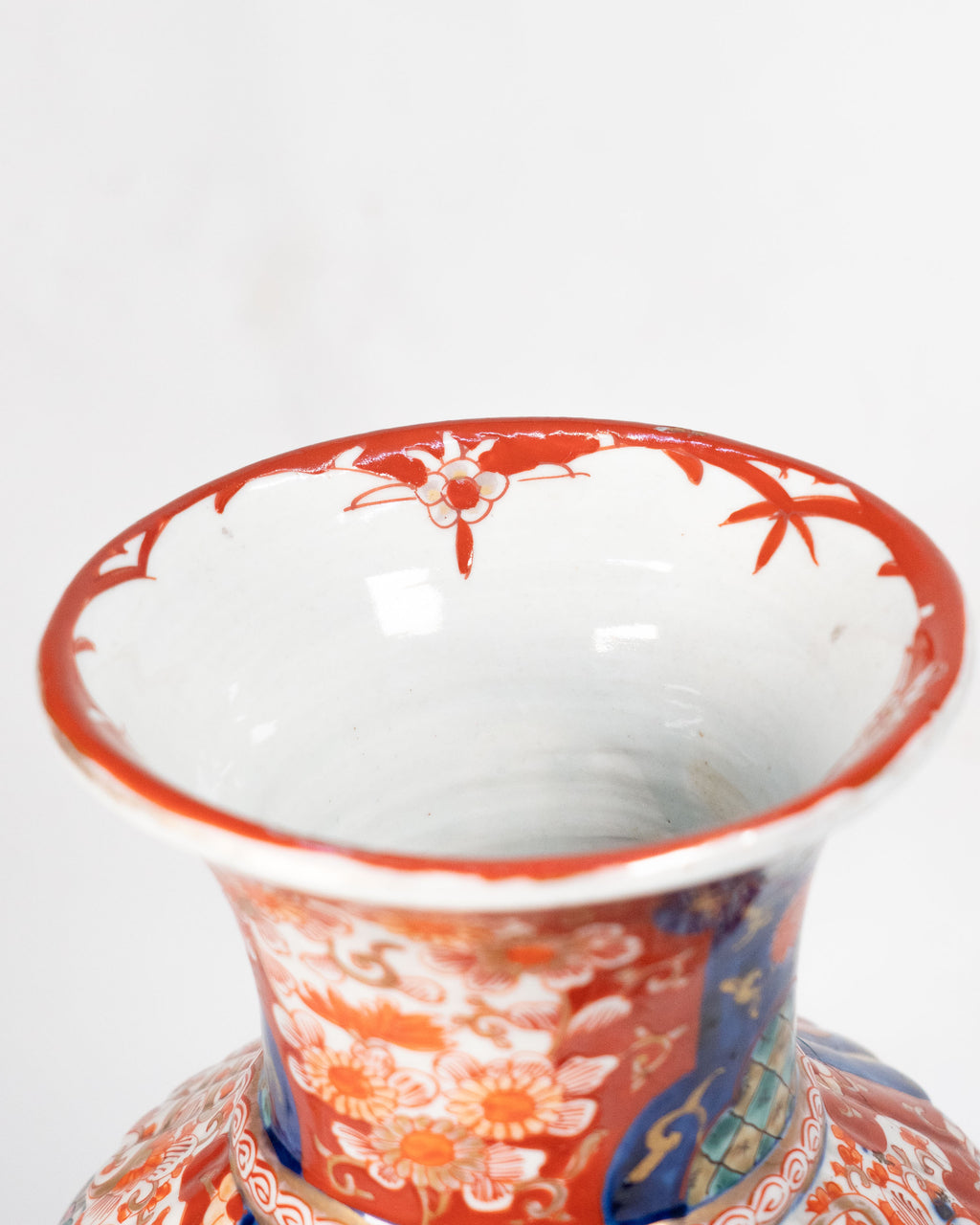 Large Japanese Imari Vase - circa 1900
