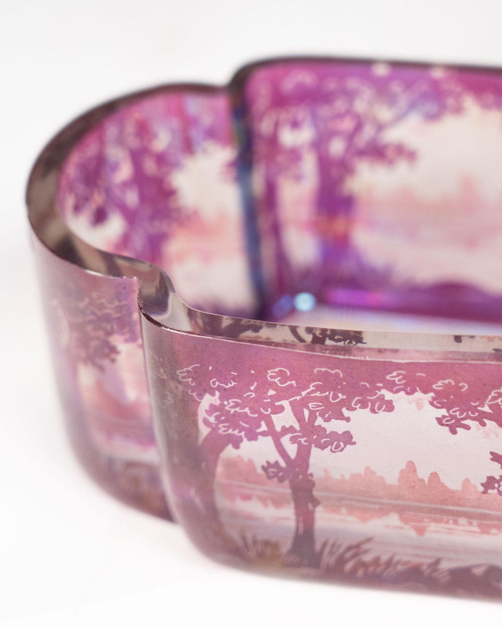 Bol en verre iridescent – École de Nancy, France, c. 1920