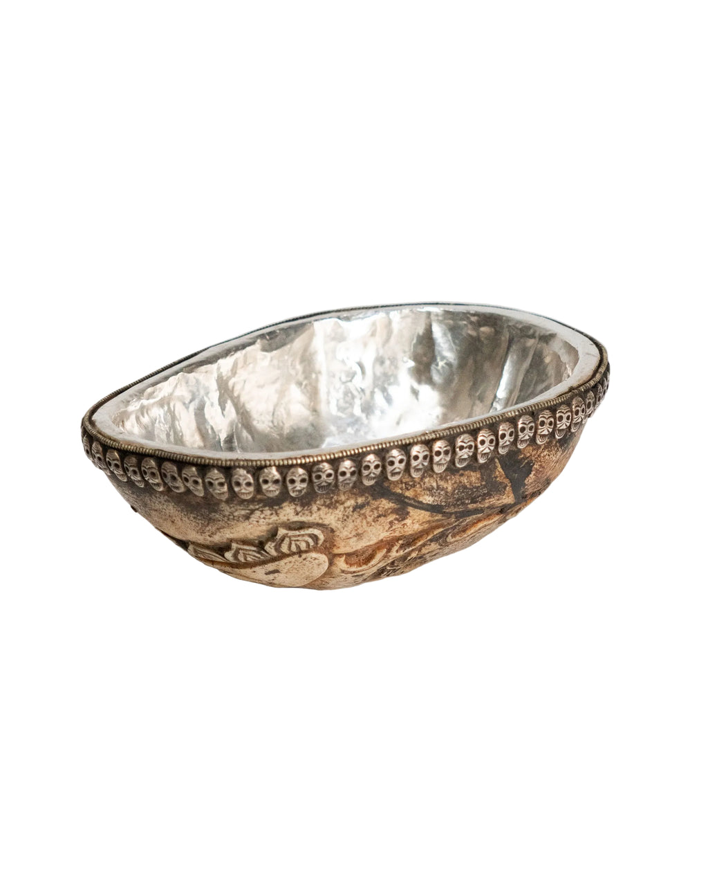 Kapala tibétaine en os et argent – XIXe siècle