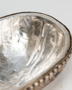 Kapala tibétaine en os et argent – XIXe siècle