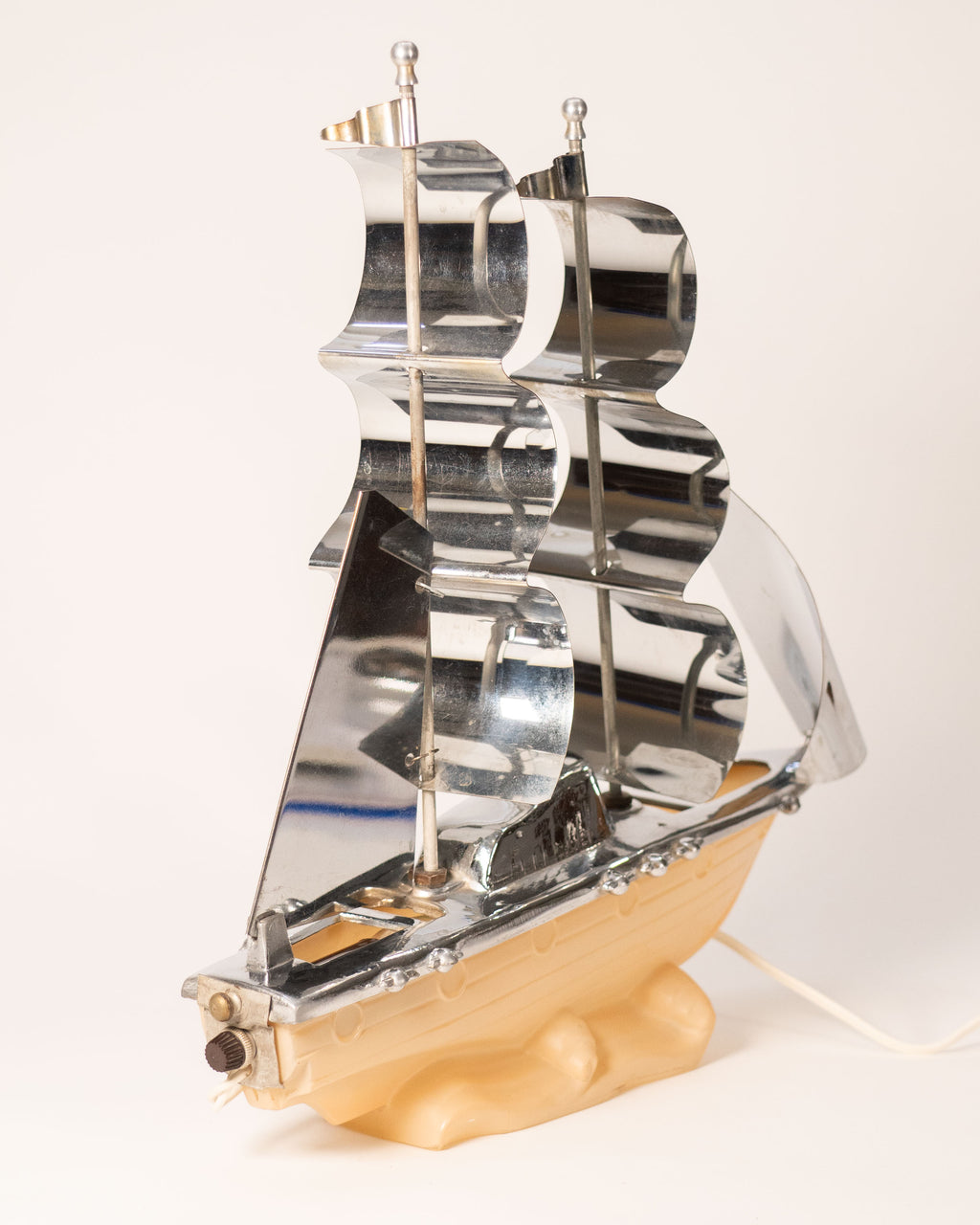 Lampe veilleuse d'un navire - circa 1930