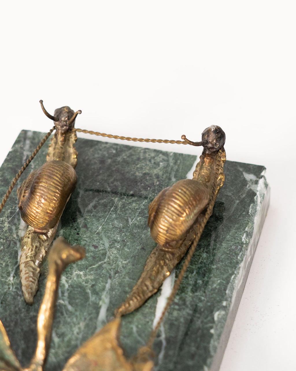 Vide-poche "escargots" en bronze et marbre - vers 1900